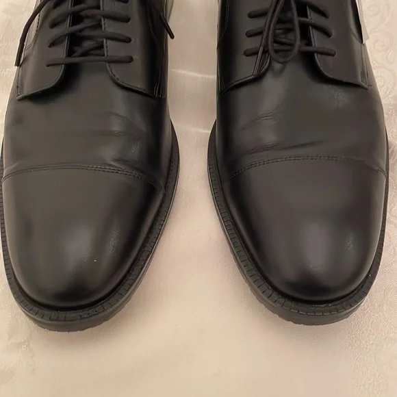 Cole Haan awesome black waterproof oxford, like new (Mlb  display picture 1